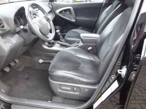 Toyota RAV4 - 2.0 VVTi 4WD Dynamic Navigatie Cruise Control Trekhaak - 1