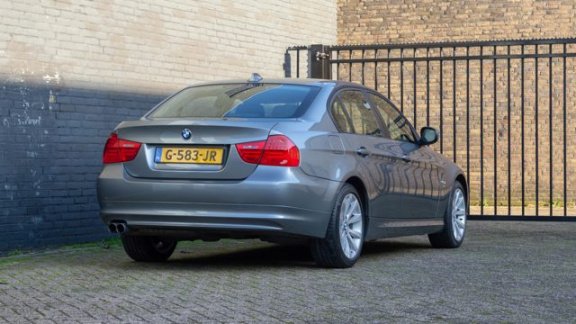 BMW 3-serie - 328i xDrive Executive - 1