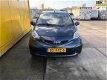 Toyota Aygo - 1.0-12V APK-NAP-GOED ONDERHOUDEN-NETTE AUTO - 1 - Thumbnail