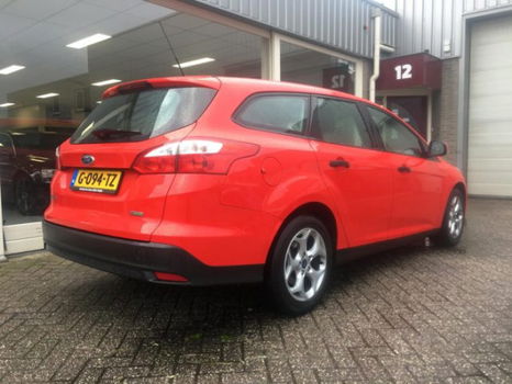 Ford Focus Wagon - 1.0 EcoBoost Trend 74625 km orgineel boekjes aanwezig - 1