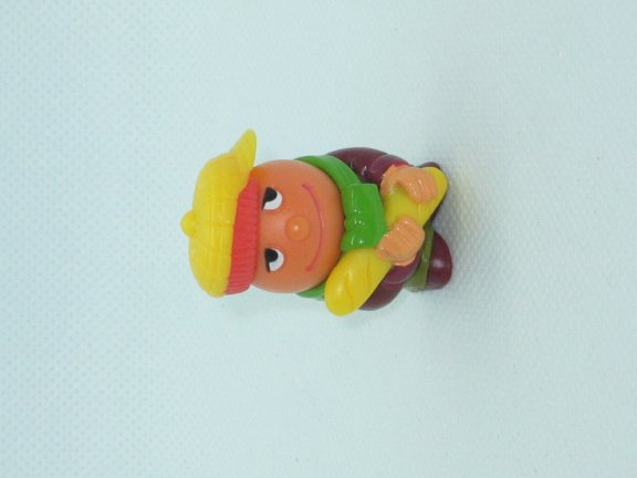Kogelfiguren - K00-127 - Kinder Surprise - 1999 - Man Met Stokbrood - nr. 1