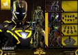 Hot Toys Neon Tech Iron Man Exclusive MMS523D29 - 1 - Thumbnail