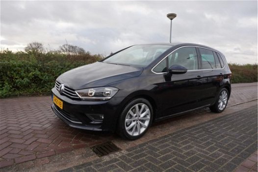 Volkswagen Golf Sportsvan - 1.4 TSI 150PK HIGHLINE DSG AUTOMAAT PANODAK NAVIGATIE ADAPTIEF CRUISECON - 1