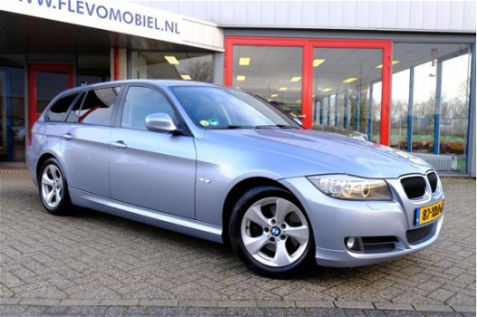 BMW 3-serie Touring - 320d Efficient Dynamics Edition Luxury Line Xenon/Leder/LMV/Navi - 1