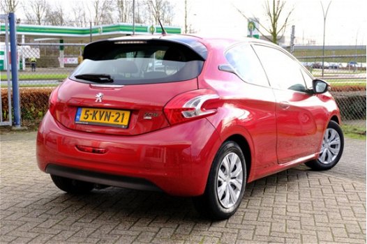 Peugeot 208 - 1.6 e-HDi Active Airco/Dealer onderhouden - 1