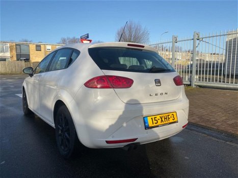 Seat Leon - 1.4 TSI Businessline / Climate / PDC / dealer onderhouden - 1