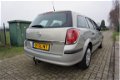 Opel Astra Wagon - 1.9 CDTi Business - 1 - Thumbnail