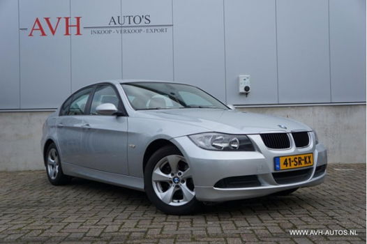 BMW 3-serie - 318i High Executive Automaat - 1