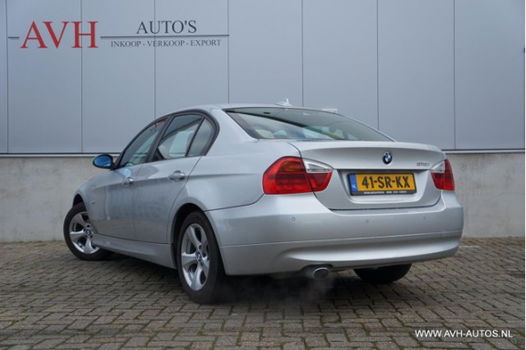 BMW 3-serie - 318i High Executive Automaat - 1