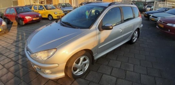 Peugeot 206 SW - 1.6-16V XS . Apk 11-01-2021 - 1