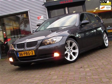 BMW 3-serie Touring - 330d Dynamic Executive Xenon Aut. SportLeer - 1