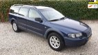 Volvo XC70 - 2.4 D5 Comfort Line Automaat/Leer/7pers. Youngtimer - 1 - Thumbnail