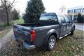 Nissan Navara - 2.5 dCi XE Double Cab Automaat 5 persoons - 1 - Thumbnail