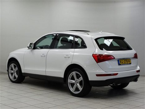 Audi Q5 - 2.0 TFSI quattro Navigatie Xenon Panorama 20`LM 211PK - 1