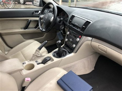 Subaru Legacy Touring Wagon - 2.5i Comfort Pack Airco/ecc 4x4 Keurige auto - 1