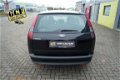 Ford Focus Wagon - 1.6 Cruise Control, 96.000 Km 1e Eigenaar - 1 - Thumbnail