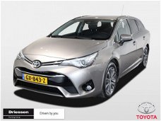 Toyota Avensis Touring Sports - 1.8 VVT-i Lease Pro (Navigatie - Trekhaak - Climate control.)