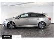 Toyota Avensis Touring Sports - 1.8 VVT-i Lease Pro (Navigatie - Trekhaak - Climate control.) - 1 - Thumbnail