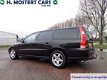 Volvo V70 - 2.4 D5 Edition II * DEALER ONDERHOUDEN * FULL OPTIONS * LEDER * APK * MEENEEM PRIJSJE - 1 - Thumbnail