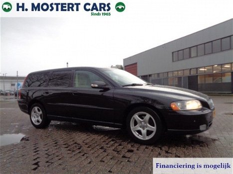 Volvo V70 - 2.4 D5 Edition II * DEALER ONDERHOUDEN * FULL OPTIONS * LEDER * APK * MEENEEM PRIJSJE - 1