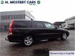 Volvo V70 - 2.4 D5 Edition II * DEALER ONDERHOUDEN * FULL OPTIONS * LEDER * APK * MEENEEM PRIJSJE - 1 - Thumbnail