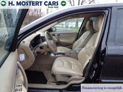 Volvo V70 - 2.4 D5 Edition II * DEALER ONDERHOUDEN * FULL OPTIONS * LEDER * APK * MEENEEM PRIJSJE - 1