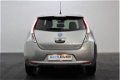 Nissan LEAF - Acenta 30 kWh Comfort Pack | Navigatie | Camera | Stoelverwarming | Cruise & Climate C - 1 - Thumbnail