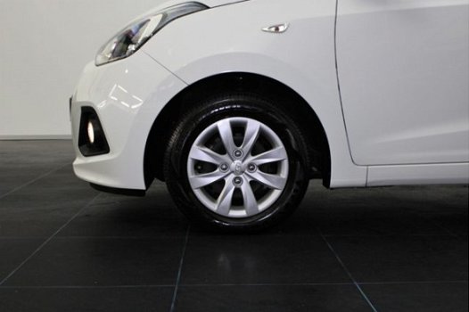 Hyundai i10 - 1.0i i-Motion Comfort | Cruise Control | Radio-CD/MP3 Speler | 5-Deurs | Climate Contr - 1