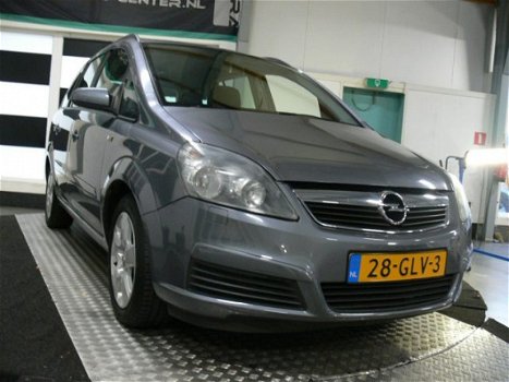 Opel Zafira - 1.8 ESSENTIA 140PK-AIRCO-TRKH-MOOIE AUTO - 1
