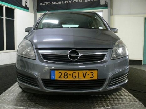 Opel Zafira - 1.8 ESSENTIA 140PK-AIRCO-TRKH-MOOIE AUTO - 1