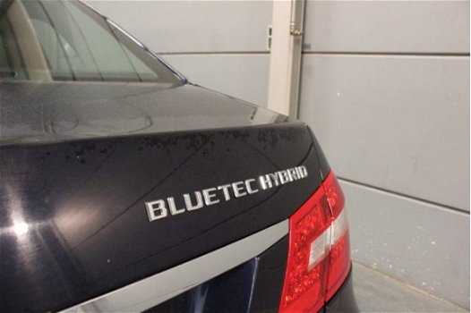 Mercedes-Benz E-klasse - 300 CDI BlueTEC HYBRID 204 pk Aut. Premium Edition (incl. BTW) Leer/Navi/Cr - 1