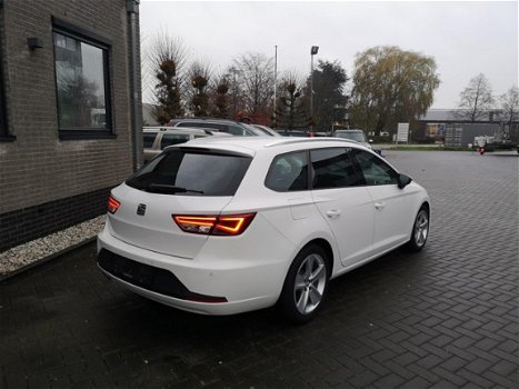 Seat Leon ST - 1.8 TSI FR Dynamic DGS / Leer / Navi / 1e eigenaar / model 2014 - 1