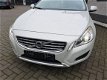 Volvo V60 - 2.0T Momentum Navi / Stoelverw / Xenon 2011 140.000km - 1 - Thumbnail