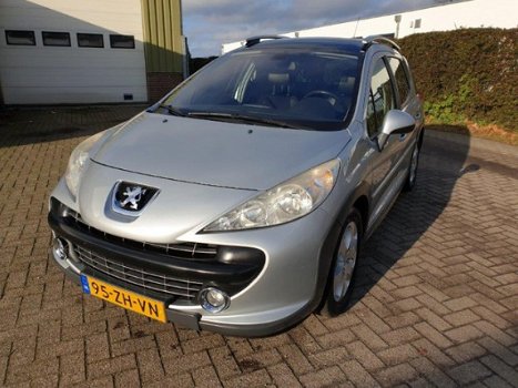 Peugeot 207 SW Outdoor - 1.6, E 500 Sloop Premie Zondag Open - 1