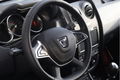 Dacia Duster - TCe 125 4x2 Blackshadow SIDEBARS /PARKEERCAMERA - 1 - Thumbnail