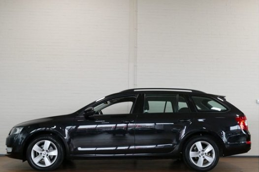 Skoda Octavia Combi - BWJ 2014 1.6 TDI Greenline Businessline NAVIGATIE / CLIMA / CRUISE / LMV / PDC - 1