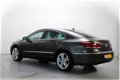 Volkswagen CC - 1.8 TSI 160pk R-Line Navigatie Parkeersensoren Stuurbediening Climate Control - 1 - Thumbnail