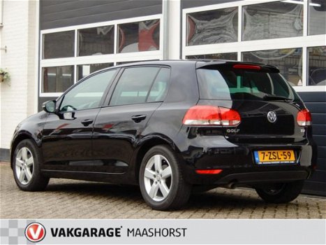 Volkswagen Golf - 1.6 TDI Highline / parkeersensoren / airco / cruise control - 1