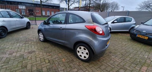 Ford Ka - 1.2 Trend Fort Ka 1.2 Elek-pakket Nieuw APK - 1