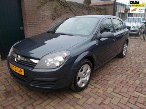 Opel Astra - 1.8 Cosmo bj 2006 zeer nette auto - 1