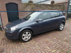 Opel Astra - 1.8 Cosmo bj 2006 zeer nette auto