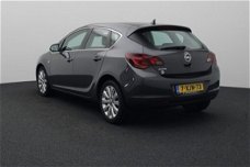 Opel Astra - Astra 1.6 SPORT 115PK NAVI / CRUISE / PDC