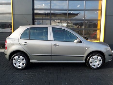 Skoda Fabia - 1.4-16 V Spirit+ 92.000 km - 1