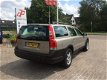 Volvo V70 Cross Country - 2.4 T Geartr. Comf. Youngtimer - 1 - Thumbnail