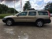 Volvo V70 Cross Country - 2.4 T Geartr. Comf. Youngtimer - 1 - Thumbnail