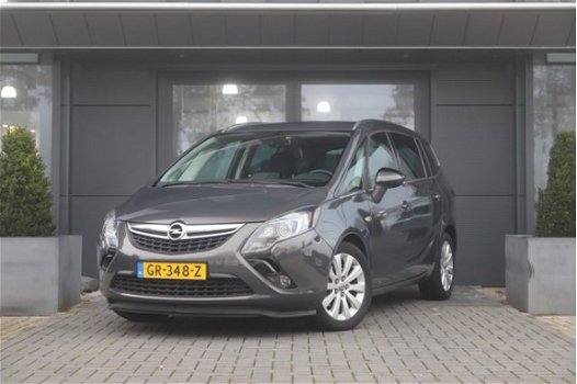 Opel Zafira Tourer - 1.4T Cosmo 7-sits 140pk | Navigatie | Cruise Control | PDC v/a | Achteruitrijca - 1