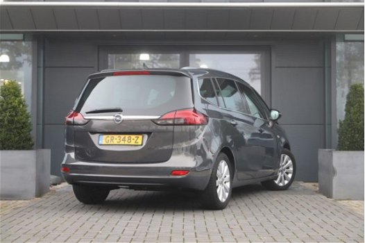 Opel Zafira Tourer - 1.4T Cosmo 7-sits 140pk | Navigatie | Cruise Control | PDC v/a | Achteruitrijca - 1