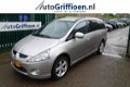 Mitsubishi Grandis - 2.4-16V Limited Keurige MPV op LPG met winterbanden erbij. 7-zitter Heerlijke r - 1 - Thumbnail