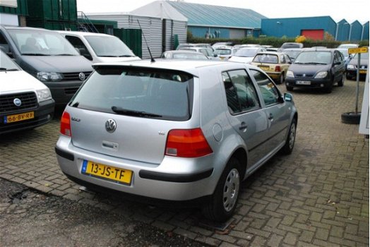 Volkswagen Golf - 1.6-16V Nieuwe APK bij aflevering - 1