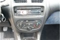 Peugeot 206 - 1.4 XT in 2017 ander dashboard (gebruikt). KM-stand 210dkm met open dak Nieuwe APK bij - 1 - Thumbnail